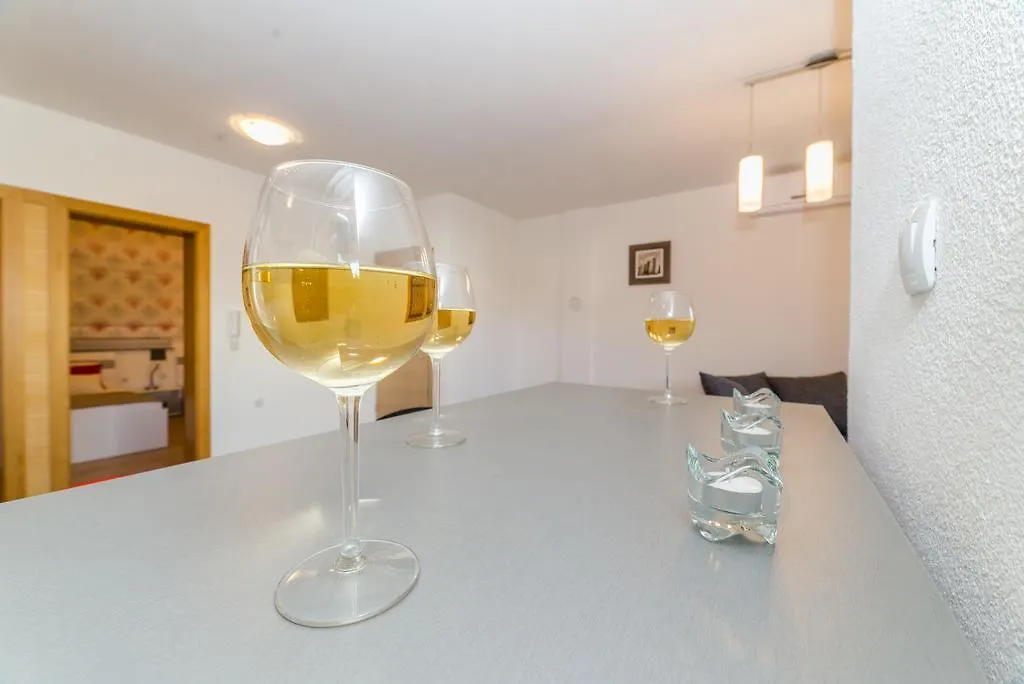 Apartments Kovacevic Vir 0*,  Croatia
