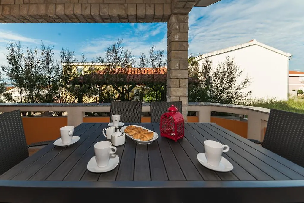 Apartments Kovacevic Vir