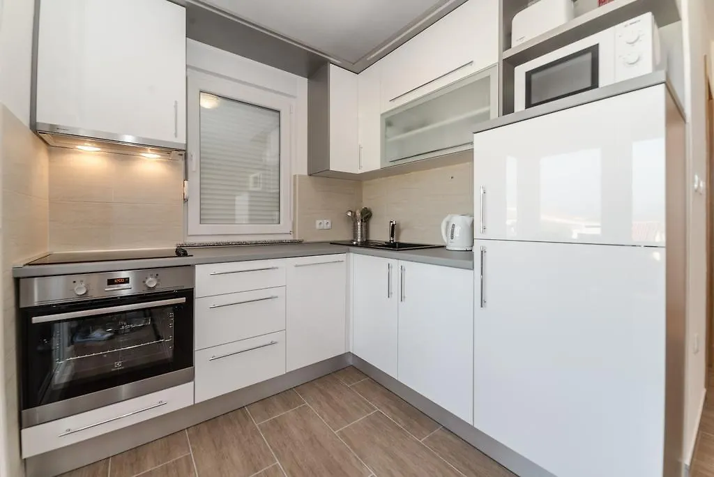 Apartments Kovacevic Vir