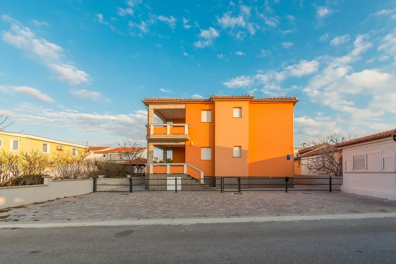 Apartments Kovacevic Vir
