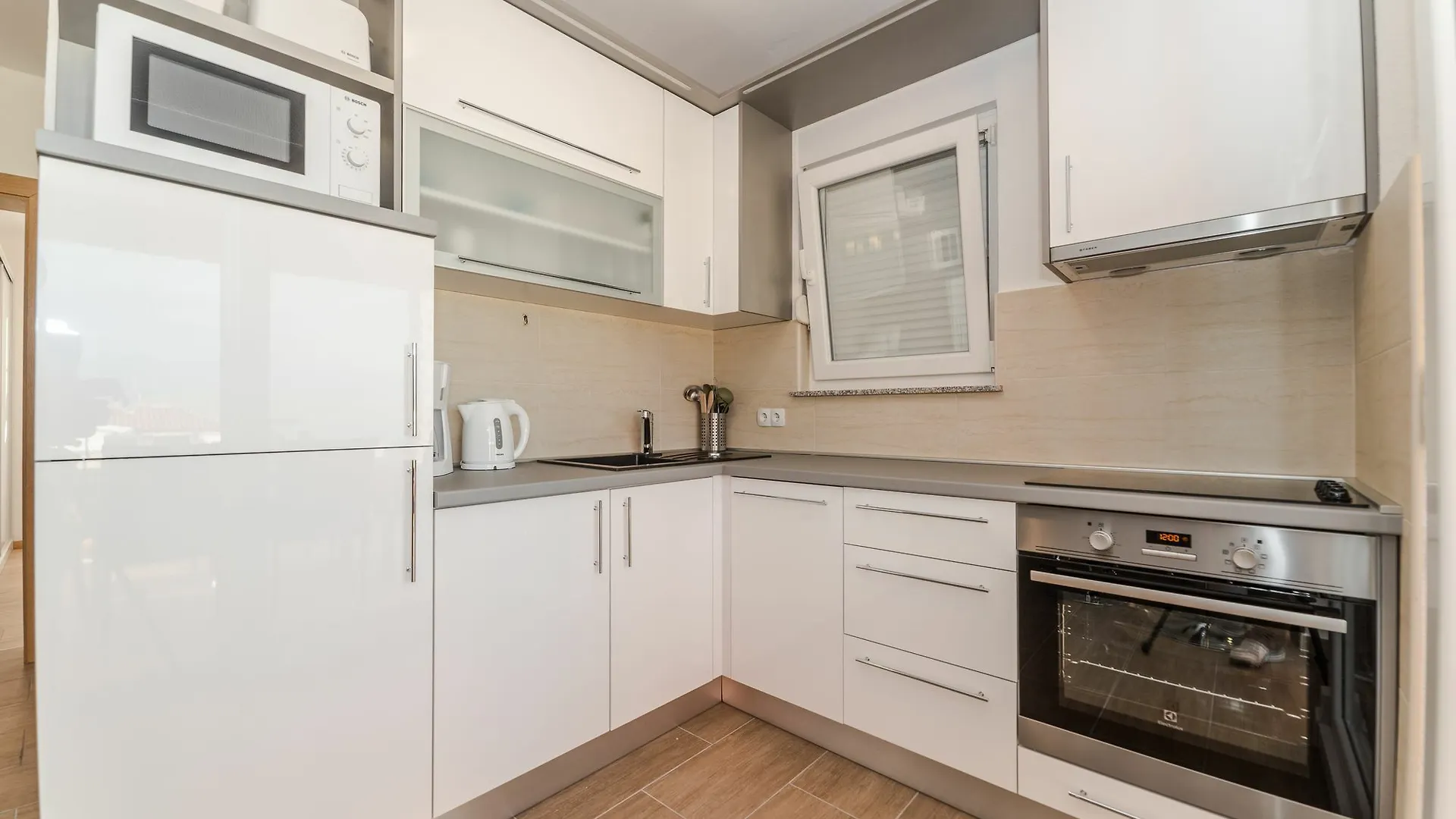 Apartments Kovacevic Vir